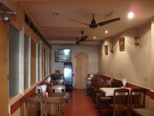 Oyo 15791 Flagship Hotel Executive Hazratganj Lucknow Extérieur photo